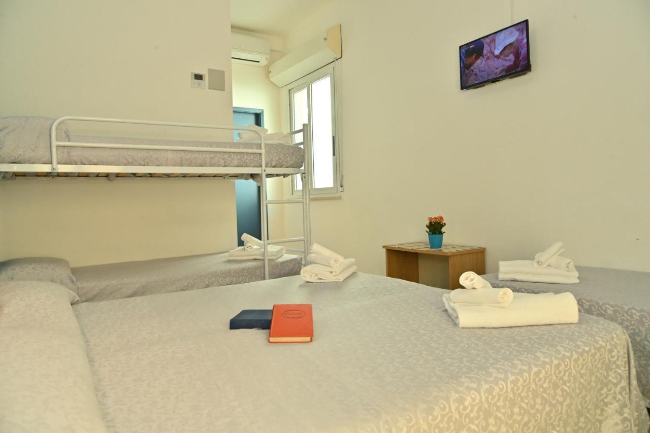 Hotel Italy Misano Adriatico Buitenkant foto