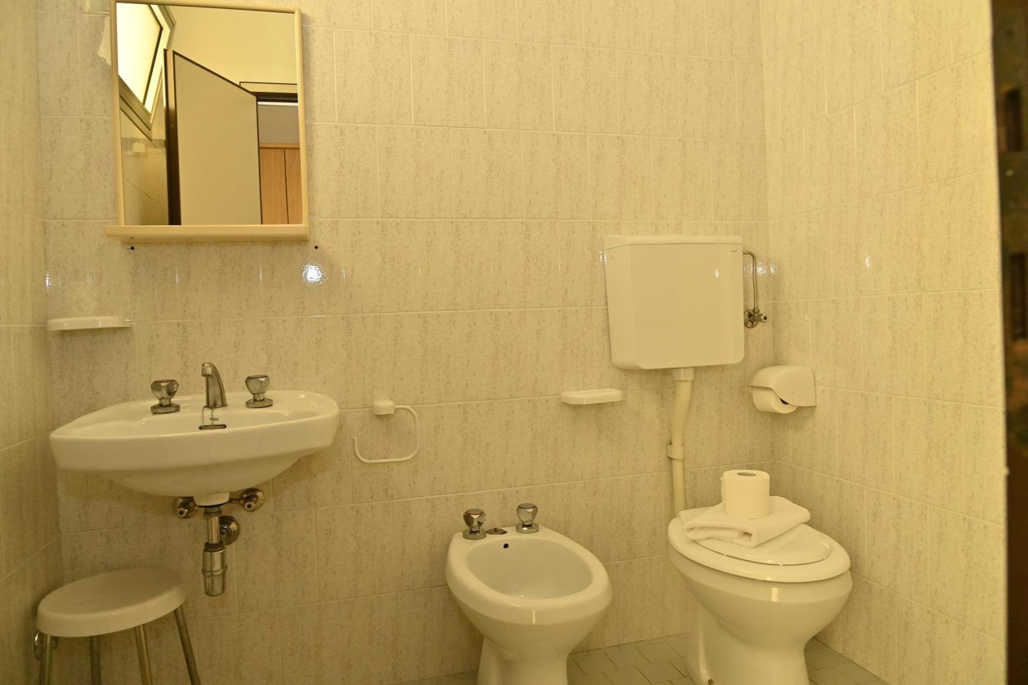 Hotel Italy Misano Adriatico Kamer foto